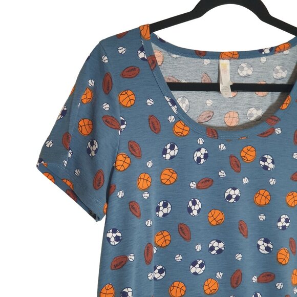Lularoe Women M Classic T Sports Pattern Basketball Baseball Soccer Comfort - Picture 4 of 7